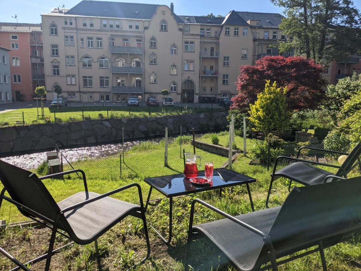 Apartament Urlaubstraum Mit Pool, Terrasse & Fluss Im Garten - Ut Sebnitz Zewnętrze zdjęcie